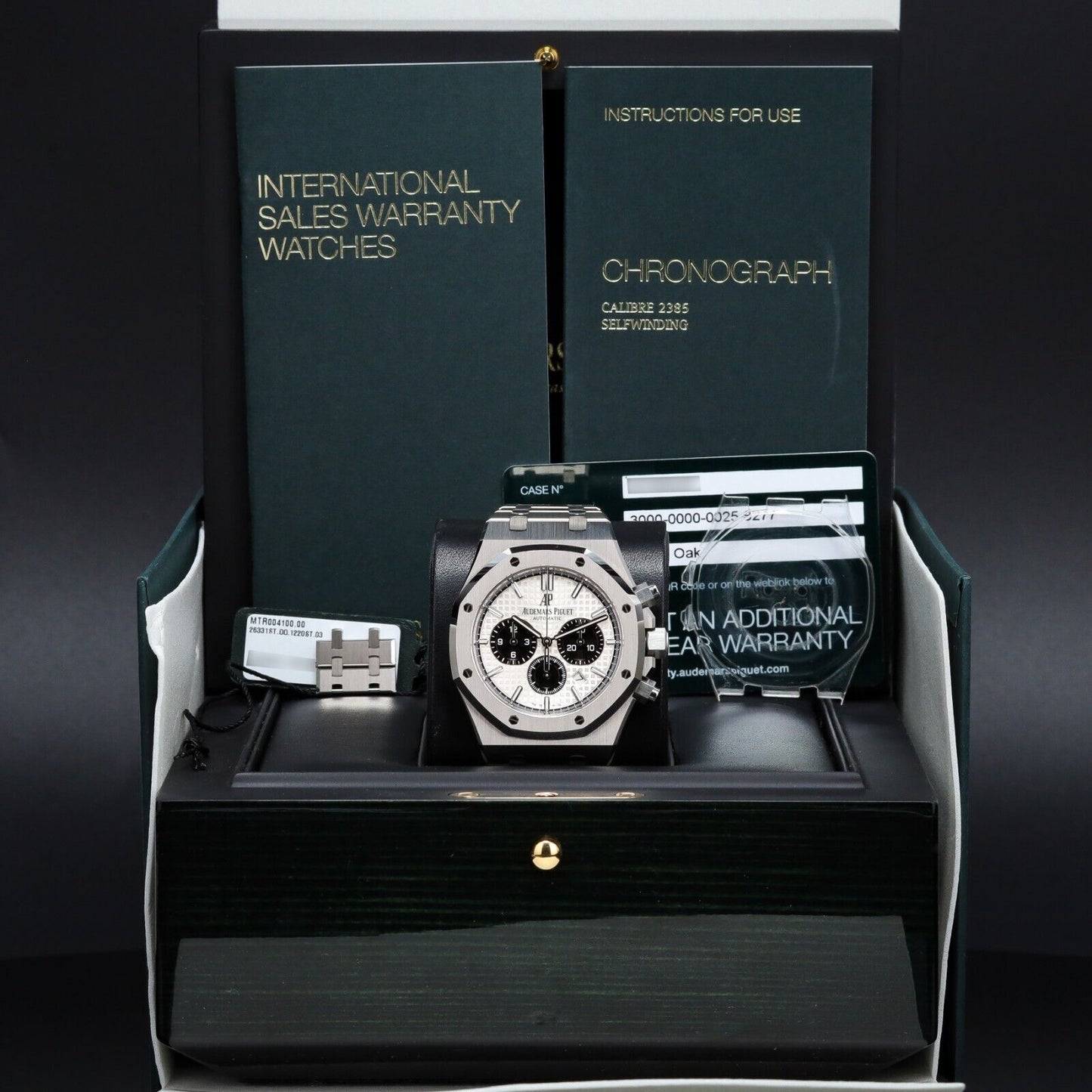 Audemars Piguet Royal Oak 41mm Silver Men's Watch - 26331ST.OO.1220ST.03