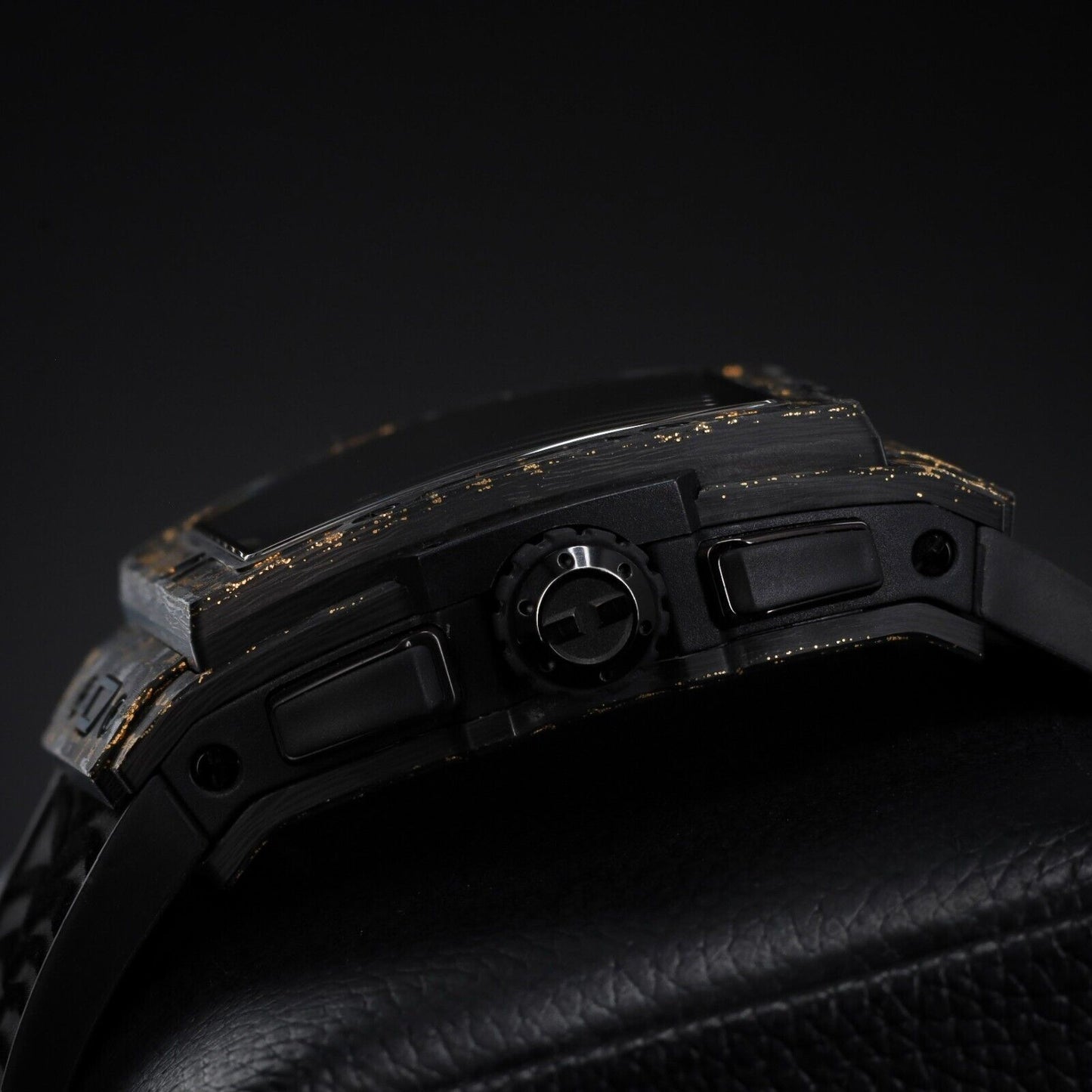 Hublot Spirit of Big Bang "Carbon Gold Tiger" Black Gold Skeleton -642.QX.0113.R