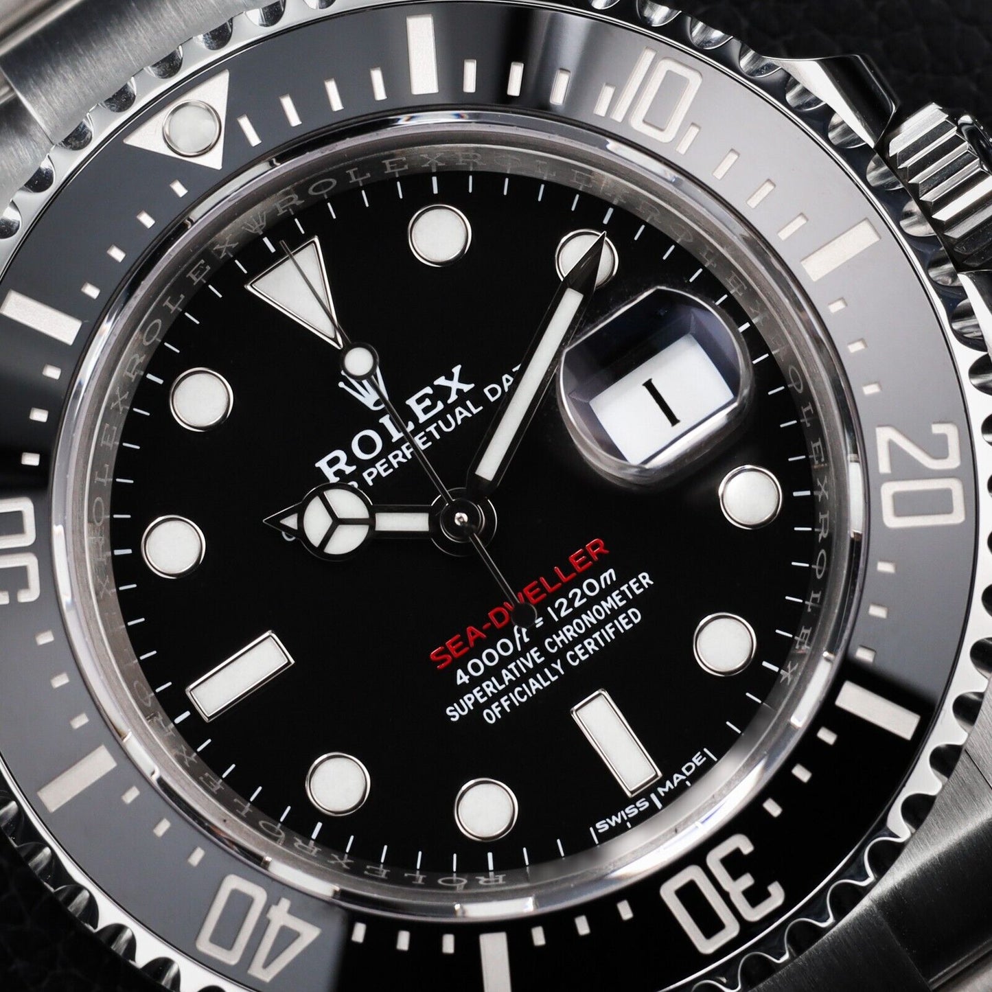 Rolex Sea-Dweller Silver Oyster Bracelet with Black Bezel-126600