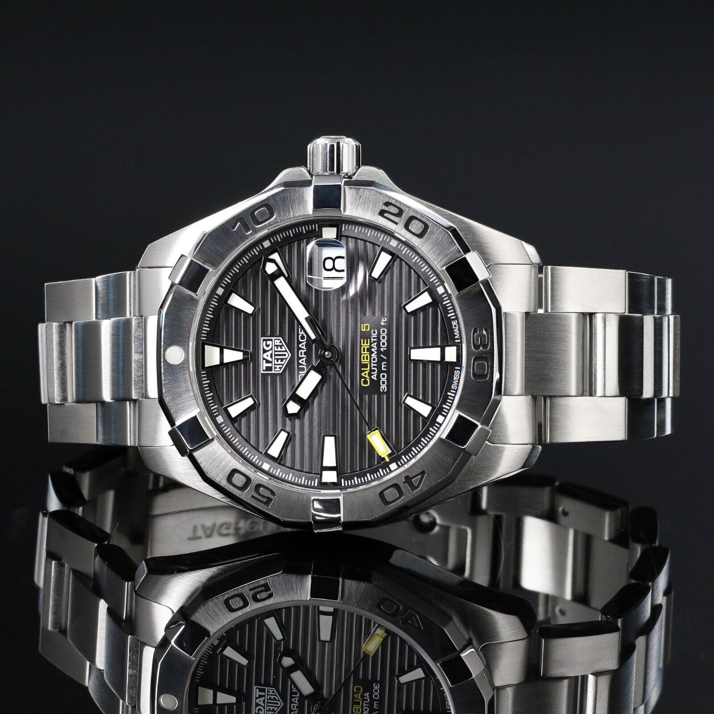 TAG Heuer Aquaracer Gray Men's Watch - WBD2113.BA0928