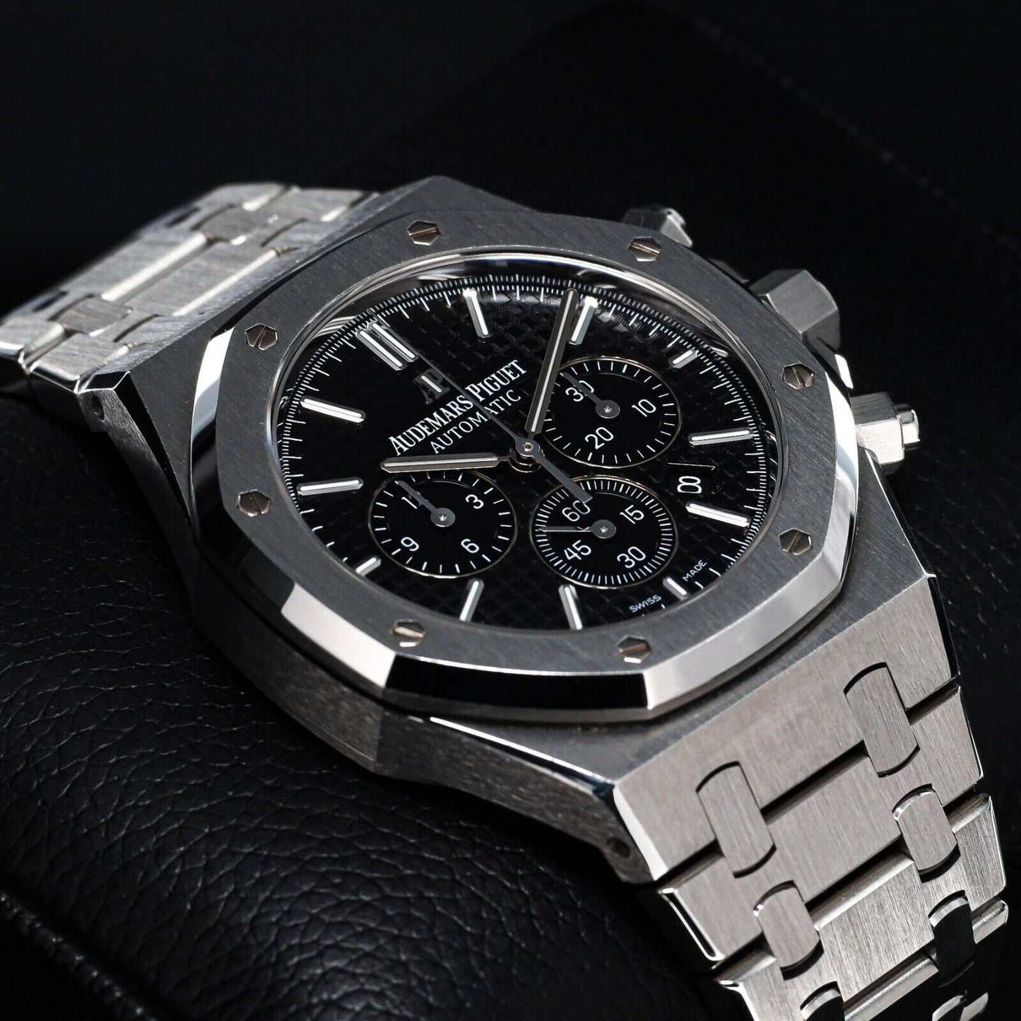 Audemars Piguet Royal Oak 41mm Men's Watch Black Dial - 26320ST.OO.1220ST.01