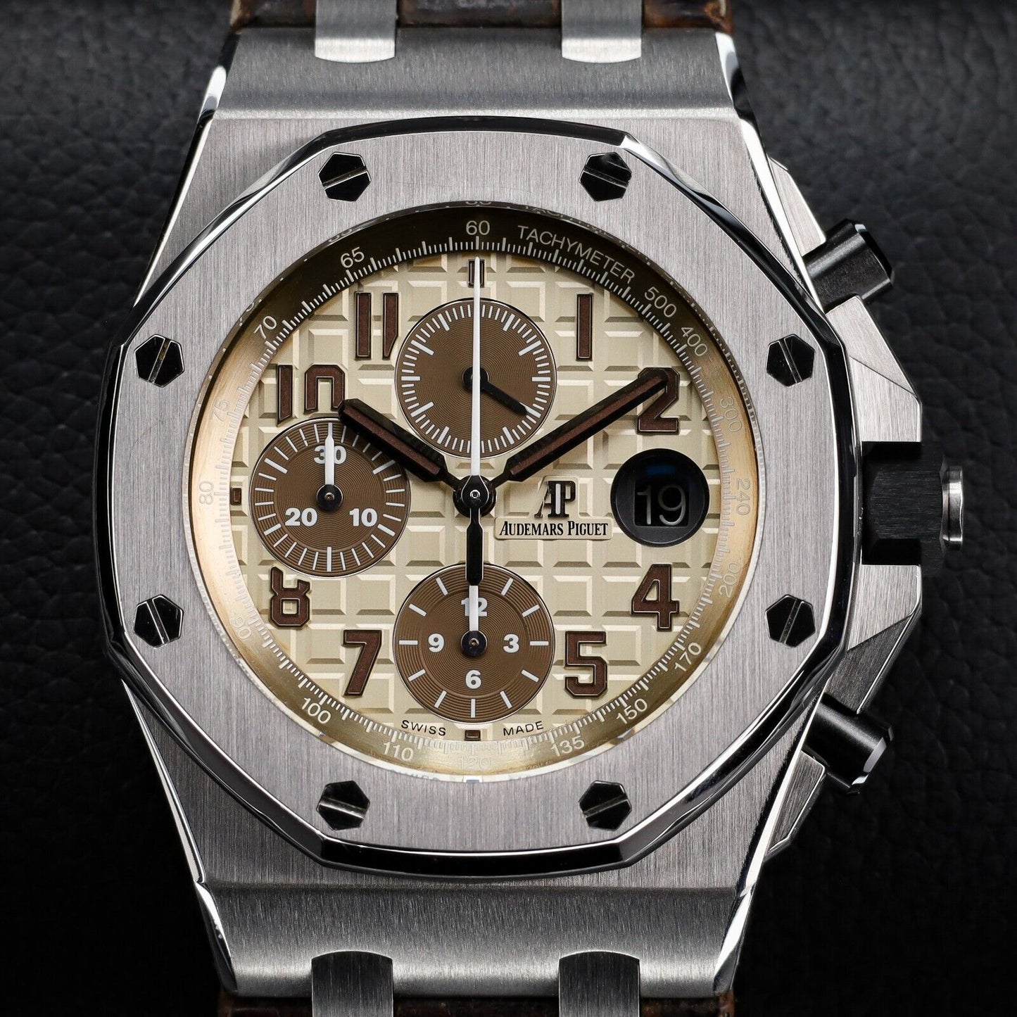 Audemars Piguet Royal Oak Safari Men's Watch - 26470ST.OO.A801CR.01