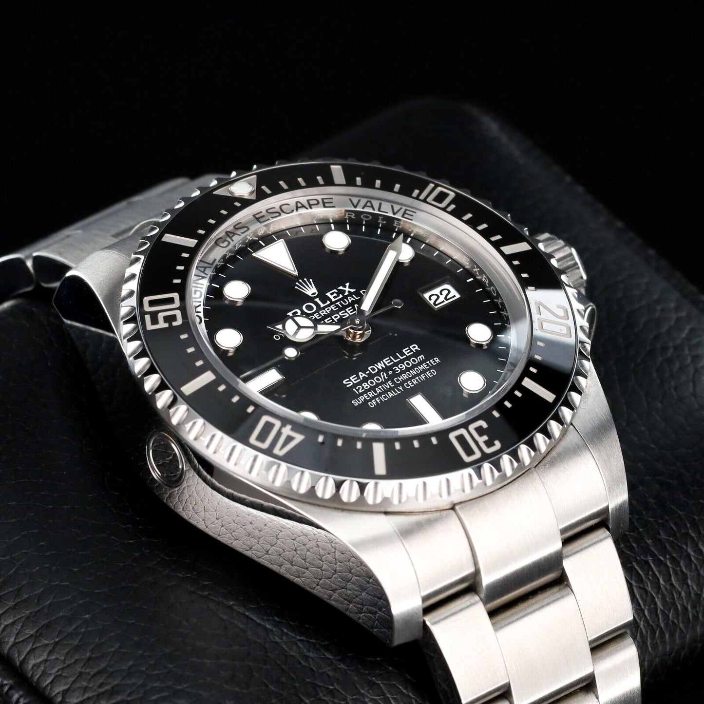 Rolex Sea-Dweller Silver Oyster Bracelet with Black Bezel-136660