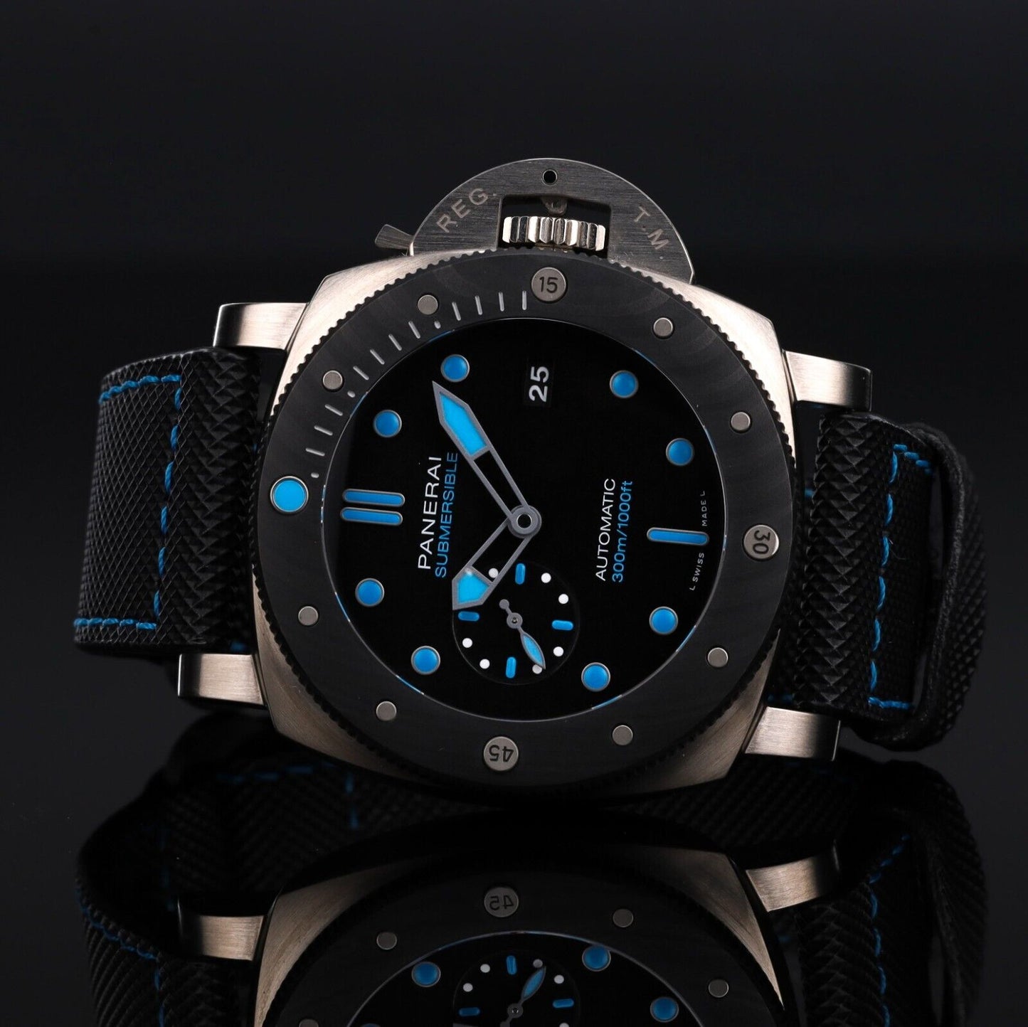 Panerai Submersible BMG-Tech Black Unisex Adult Watch - PAM799