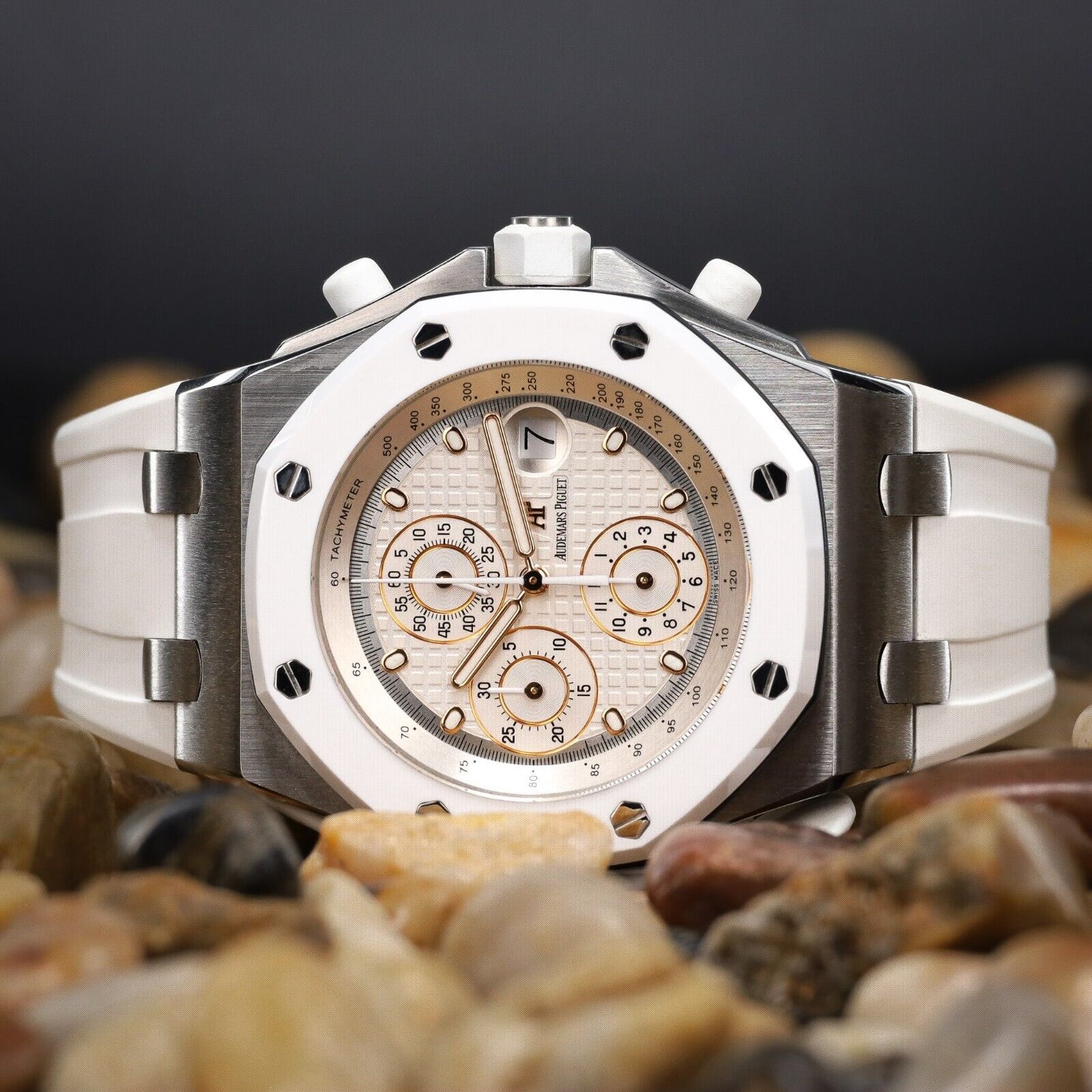 Audemars Piguet Royal Oak Offshore Chronograph "Pride of Siam"- 26172SO.OO.D202C