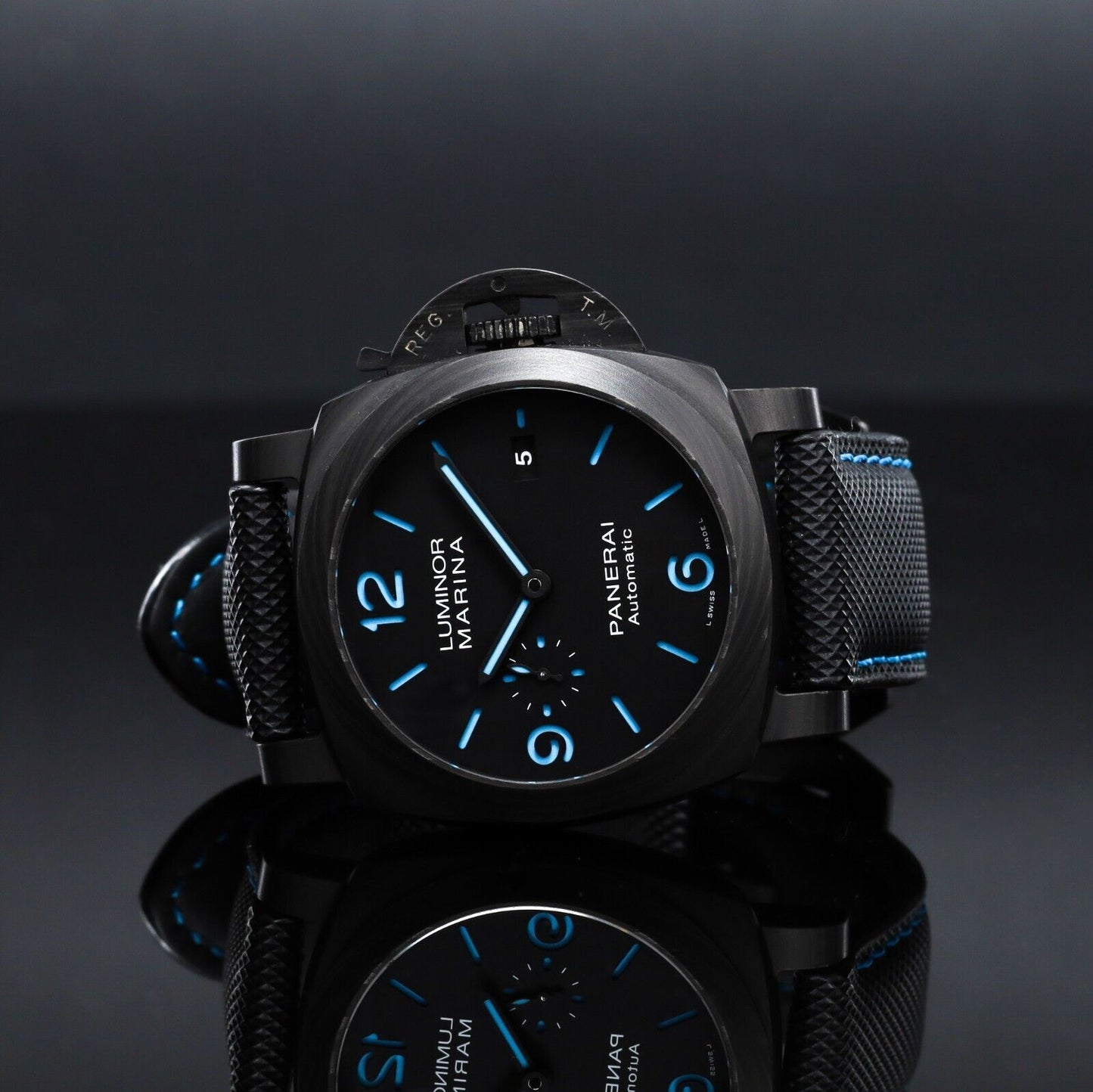 Panerai Luminor Marina 44mm Men's Carbon Black Watch - PAM01661