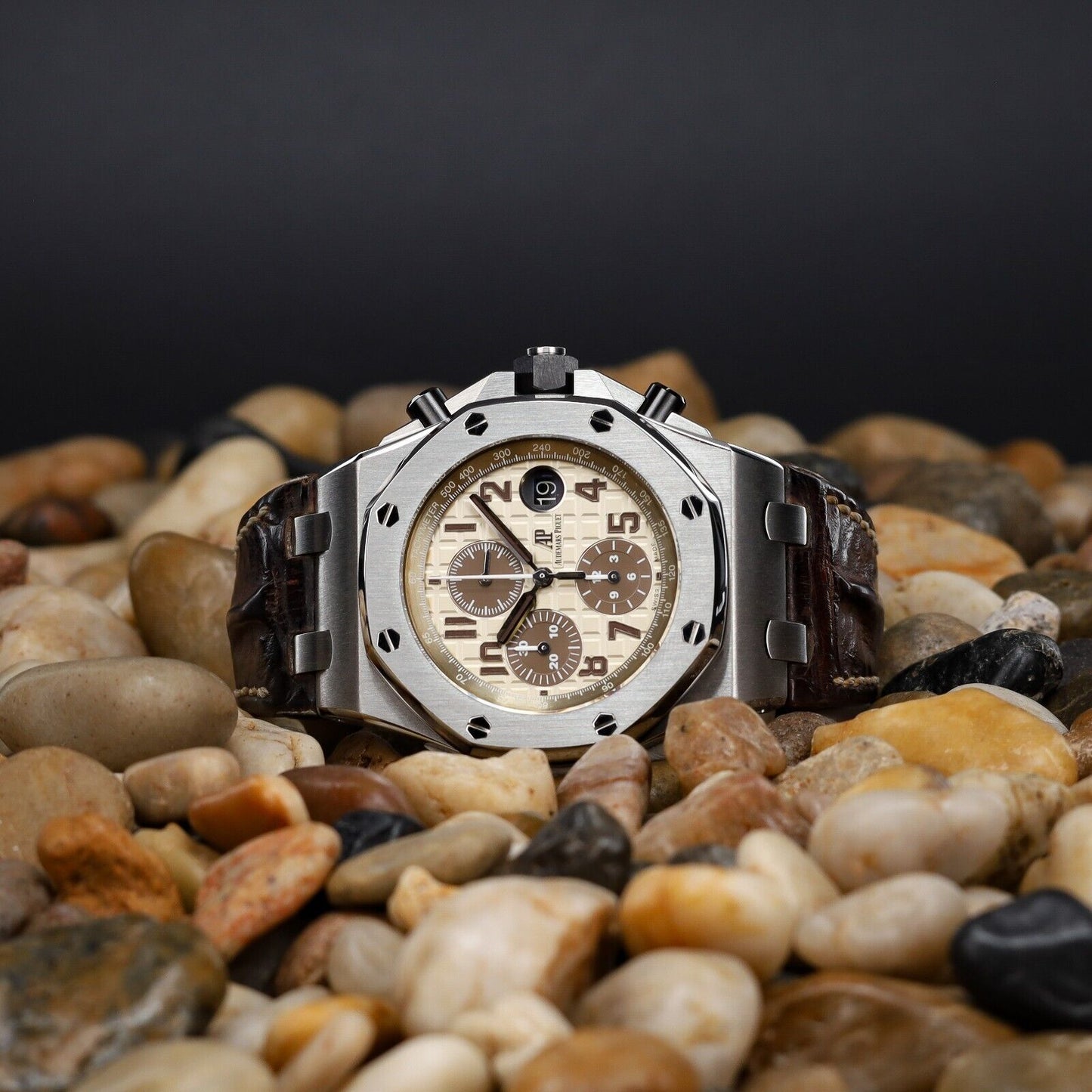 Audemars Piguet Royal Oak Safari Men's Watch - 26470ST.OO.A801CR.01