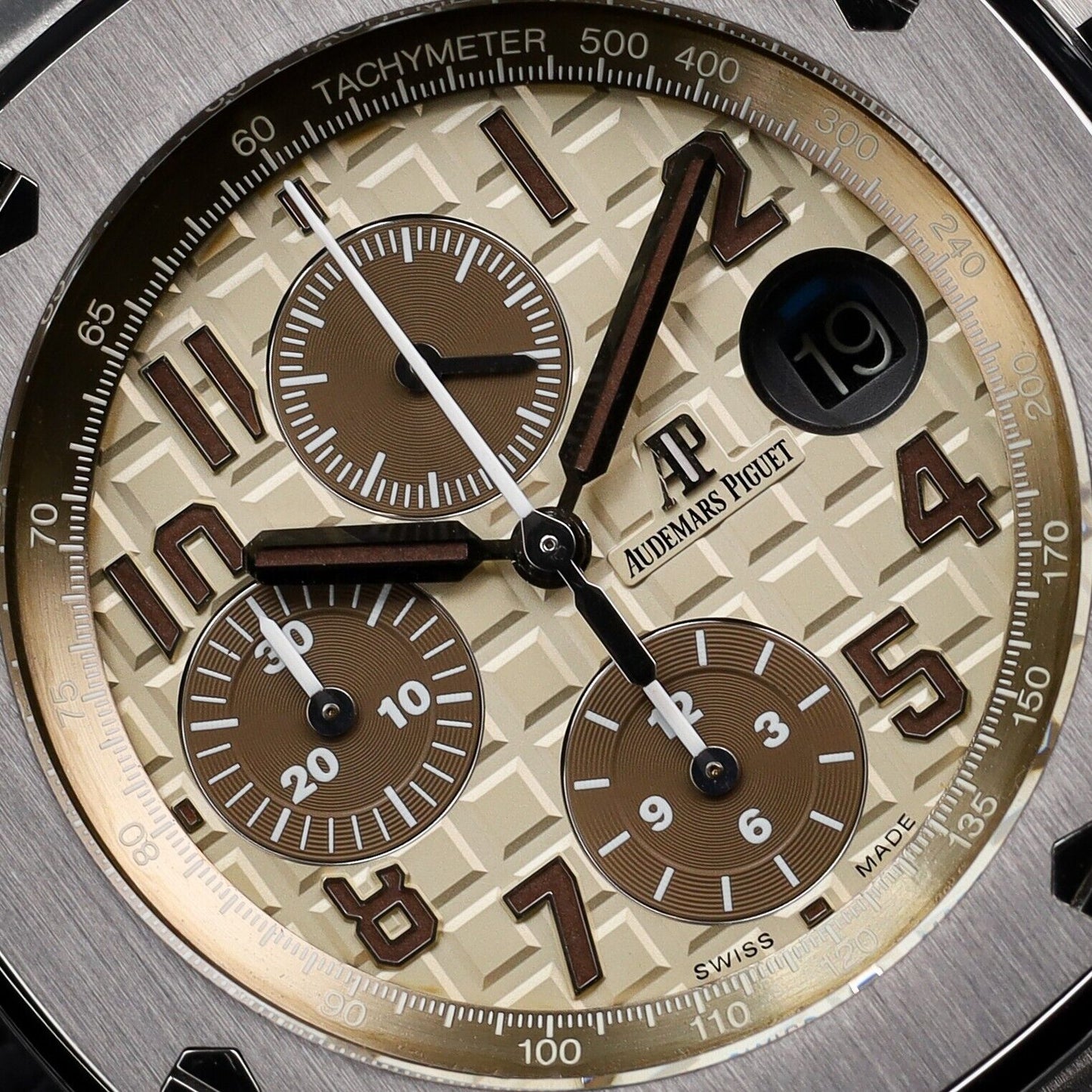 Audemars Piguet Royal Oak Safari Men's Watch - 26470ST.OO.A801CR.01