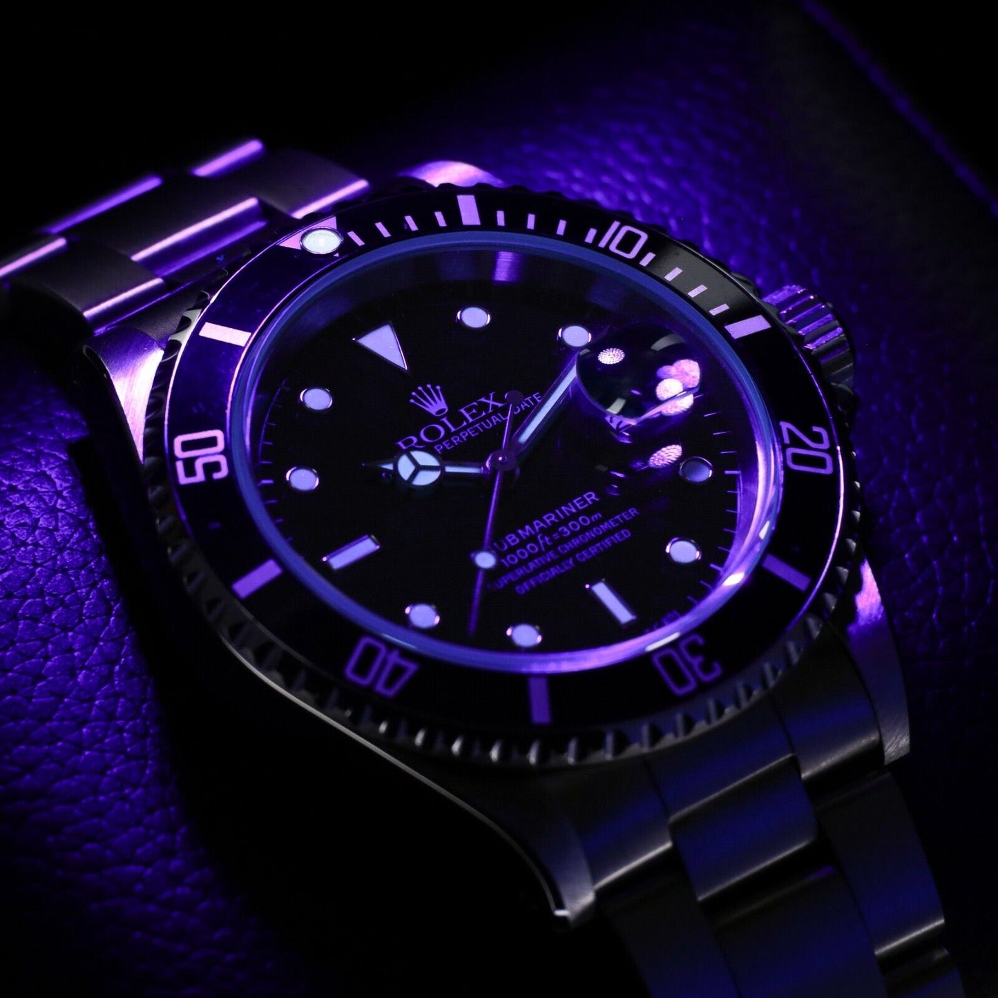 Rolex Submariner Silver Oyster Bracelet with Black Bezel- 16610