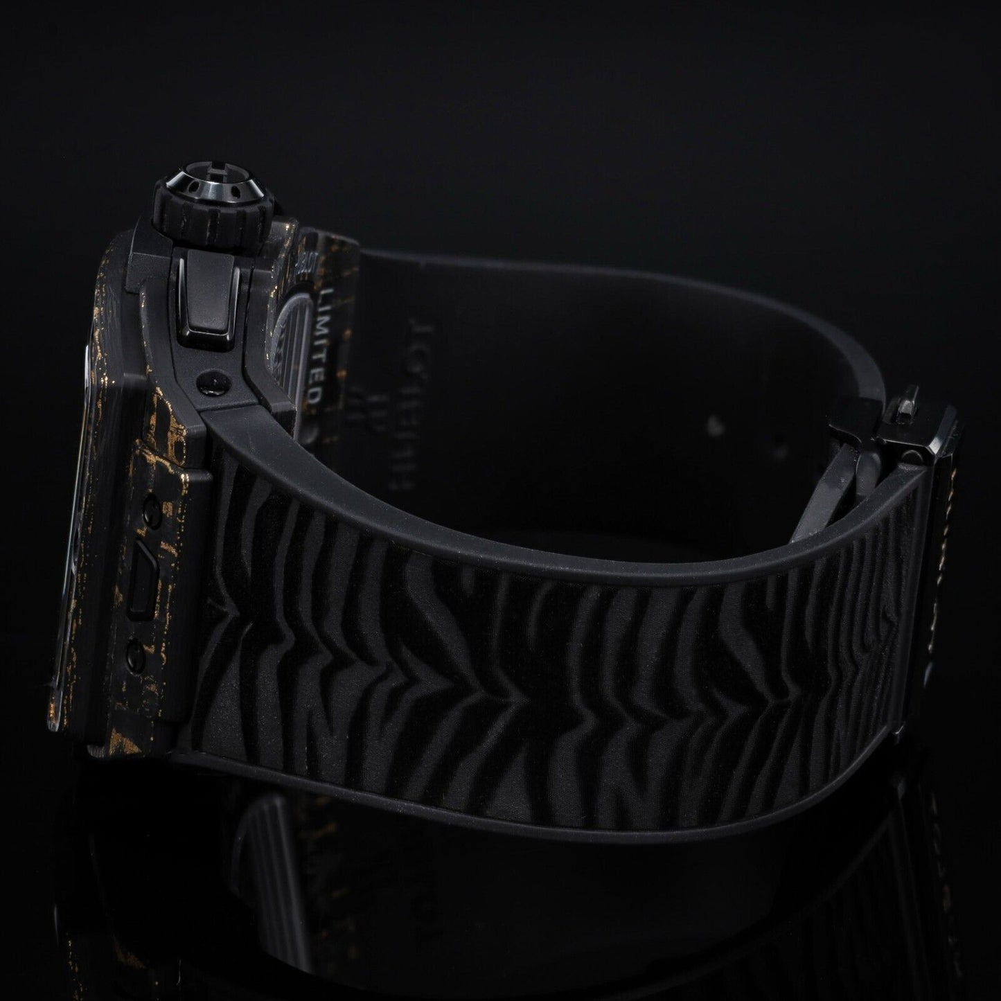 Hublot Spirit of Big Bang "Carbon Gold Tiger" Black Gold Skeleton -642.QX.0113.R